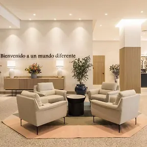 فندق Ilunion Les Corts